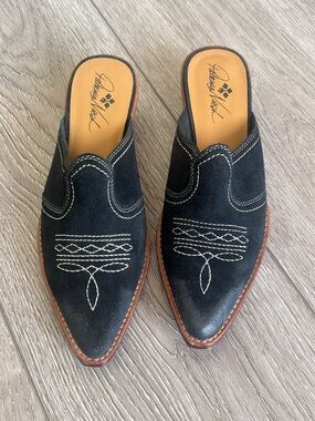 Patricia Nash Battista Black Suede Western Mules - Embroidered Slides -SZ 9 1/2